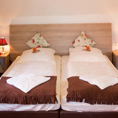 Boutiquehotel Goldene Rose - Self-Check-In Ротенбург-на-Таубері Екстер'єр фото