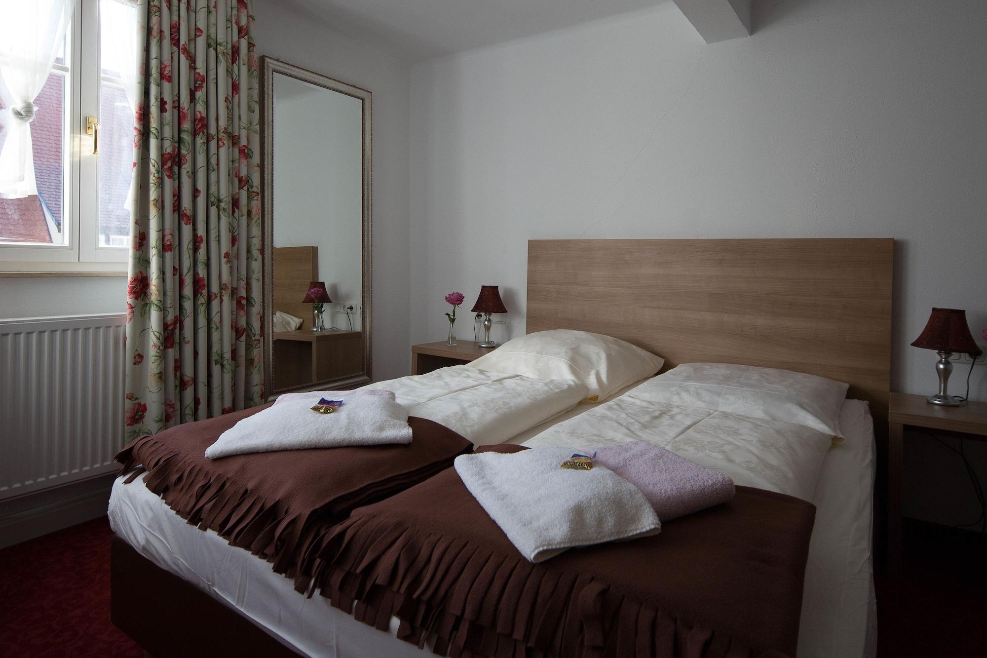 Boutiquehotel Goldene Rose - Self-Check-In Ротенбург-на-Таубері Екстер'єр фото