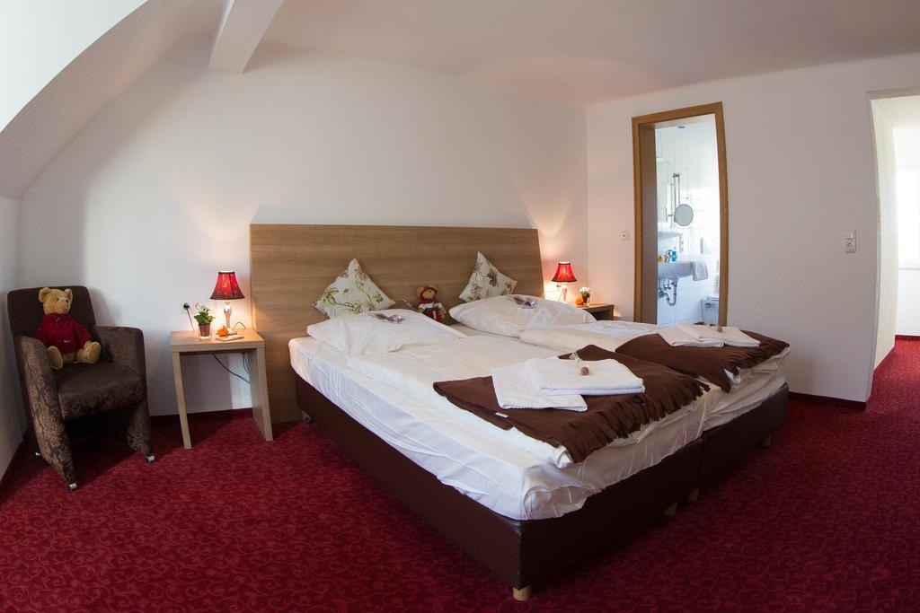 Boutiquehotel Goldene Rose - Self-Check-In Ротенбург-на-Таубері Екстер'єр фото